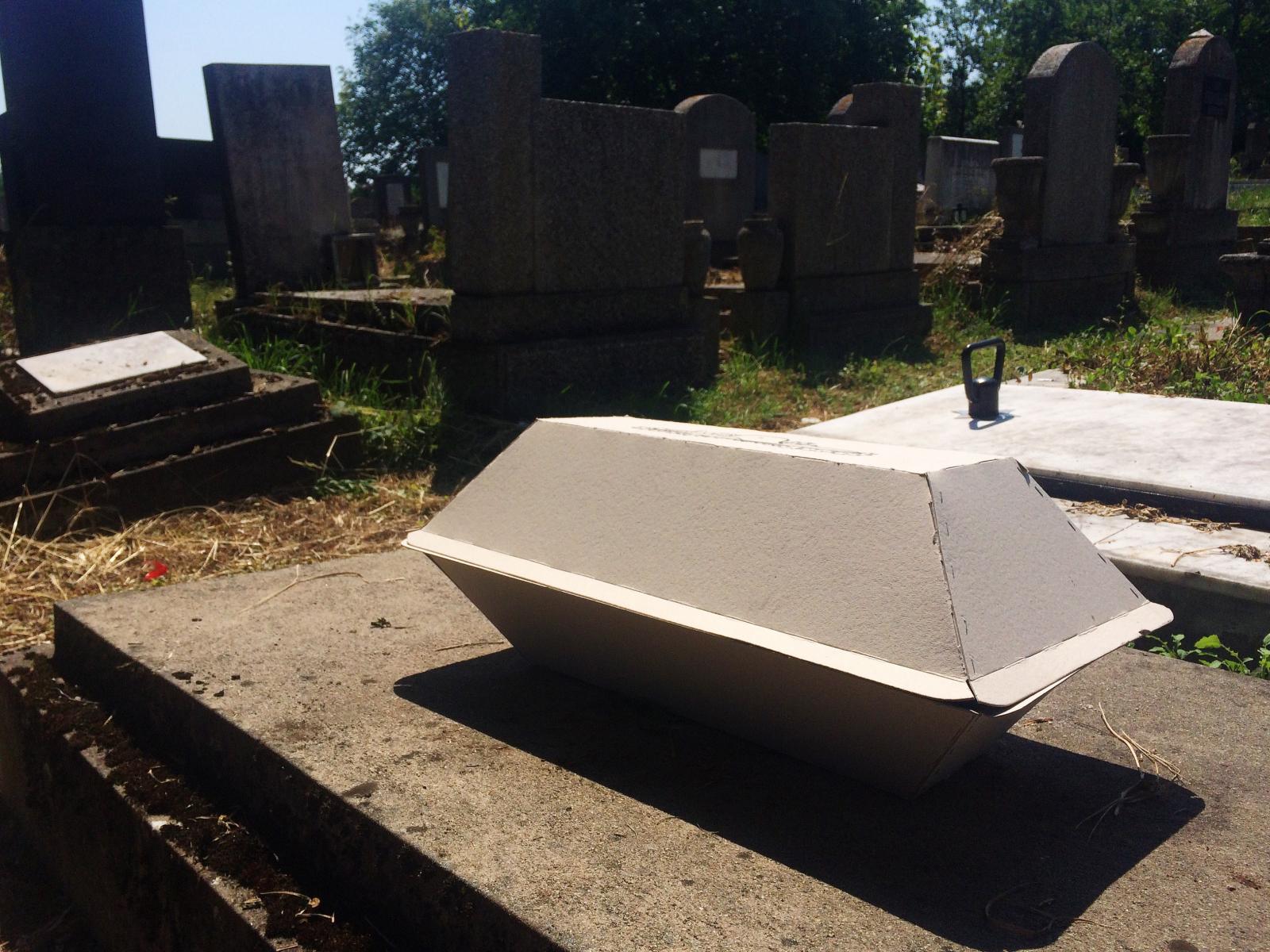 Casa funerara Daniel va ajuta sa respectati practica cimiteriala | Servicii deshumari Ploiesti